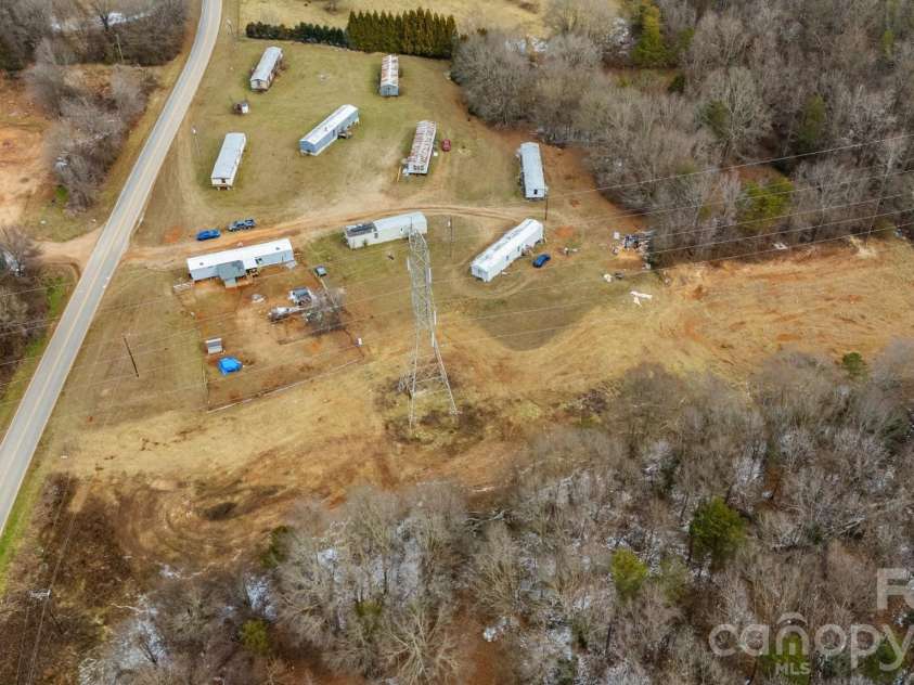 2125 Riverside Road, Shelby, NC 28152.  MLS# CAR4340292, YatesRealty ID 8551. 