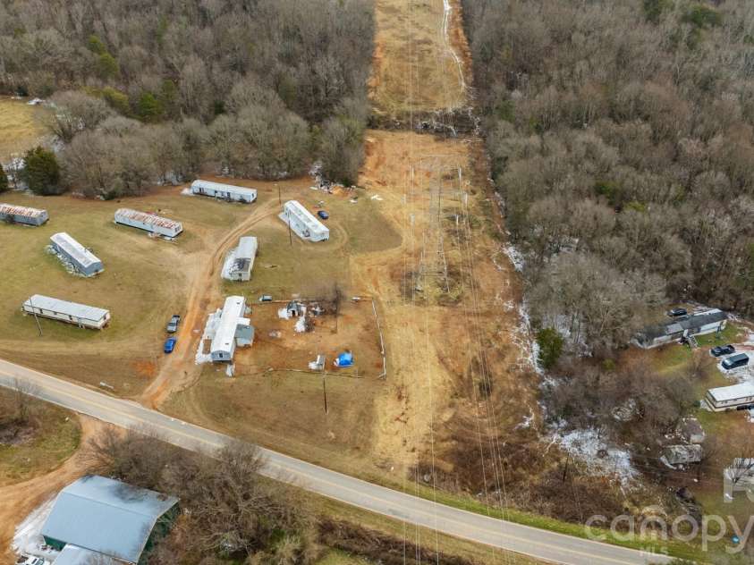 2125 Riverside Road, Shelby, NC 28152.  MLS# CAR4340292, YatesRealty ID 8551. 