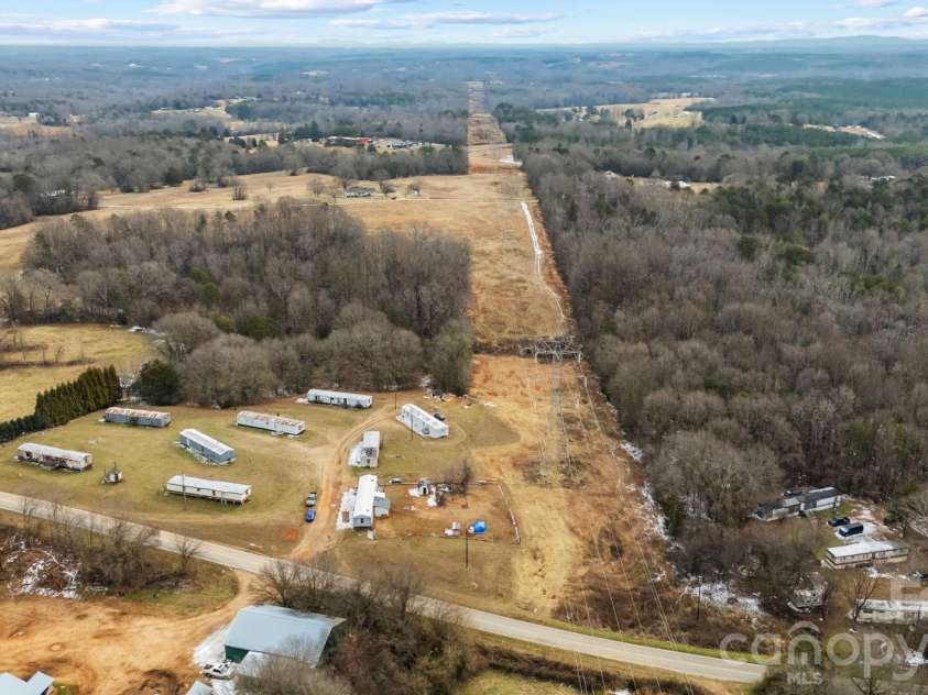 2125 Riverside Road, Shelby, NC 28152.  MLS# CAR4340292, YatesRealty ID 8551. 