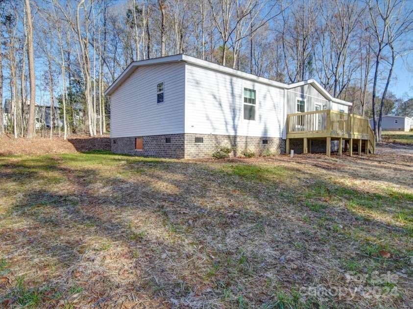 160 Faith Circle, Lilesville, NC 28091.  MLS# CAR4209010, YatesRealty ID 8552. 