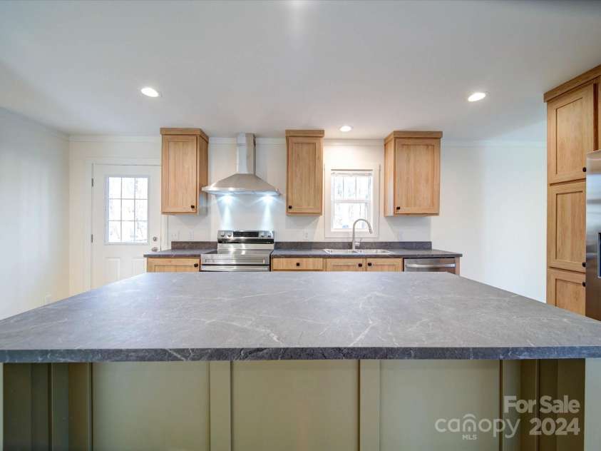 160 Faith Circle, Lilesville, NC 28091.  MLS# CAR4209010, YatesRealty ID 8552. 