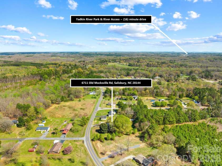 6711 Old Mocksville Road, Salisbury, NC 28144.  MLS# CAR4343686, YatesRealty ID 8553. 