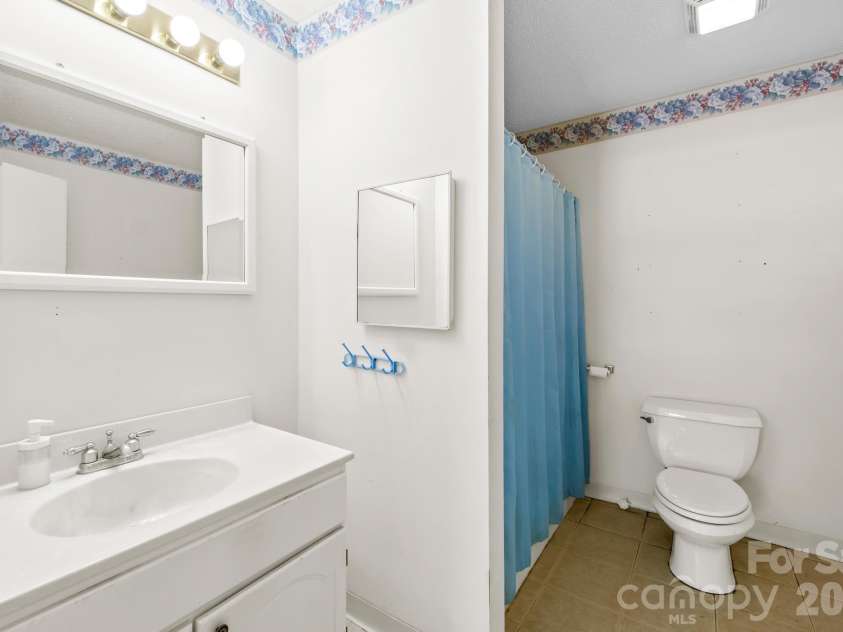 6711 Old Mocksville Road, Salisbury, NC 28144.  MLS# CAR4343686, YatesRealty ID 8553. House #2 bathroom