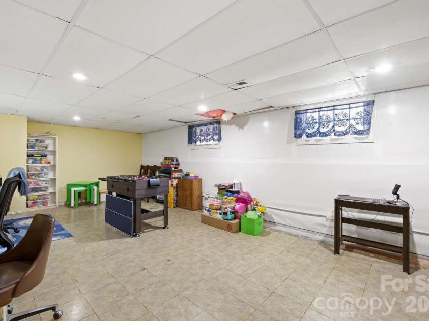 6711 Old Mocksville Road, Salisbury, NC 28144.  MLS# CAR4343686, YatesRealty ID 8553. Main house basement