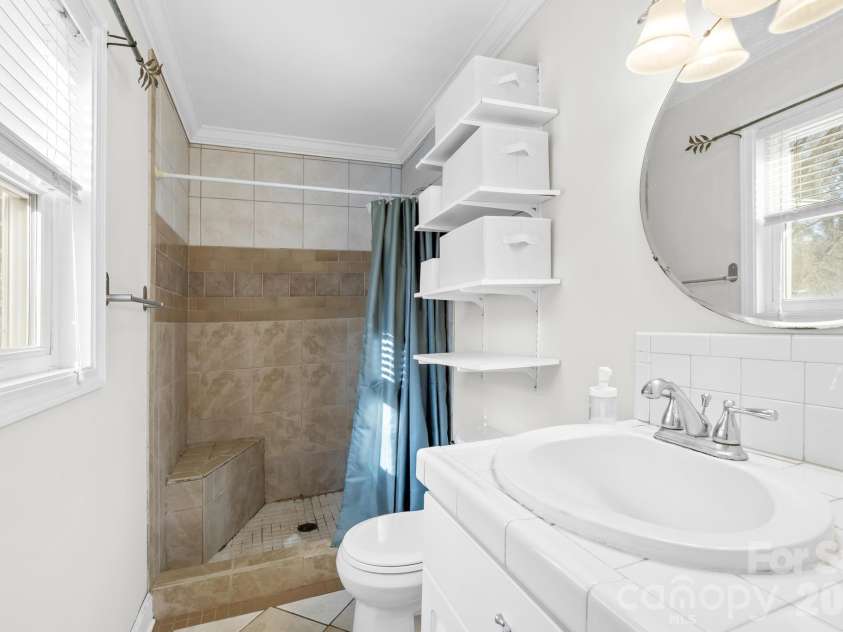 6711 Old Mocksville Road, Salisbury, NC 28144.  MLS# CAR4343686, YatesRealty ID 8553. Main house primary bathroom