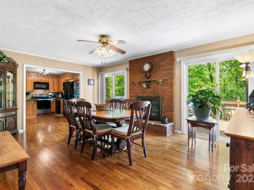 100 Heritage Lane, Morganton, NC 28655.  MLS# CAR4249355, YatesRealty ID 8554. 