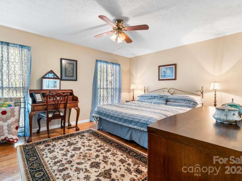 100 Heritage Lane, Morganton, NC 28655.  MLS# CAR4249355, YatesRealty ID 8554. 