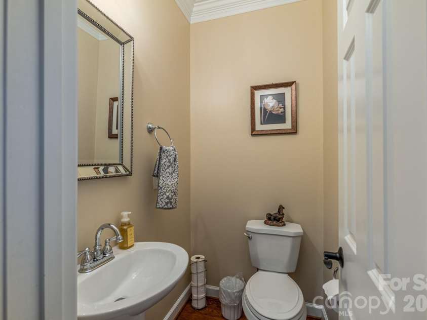 2172 Raven Drive, Rock Hill, SC 29732.  MLS# CAR4364182, YatesRealty ID 8554. Half-Bath #2 on Main Level