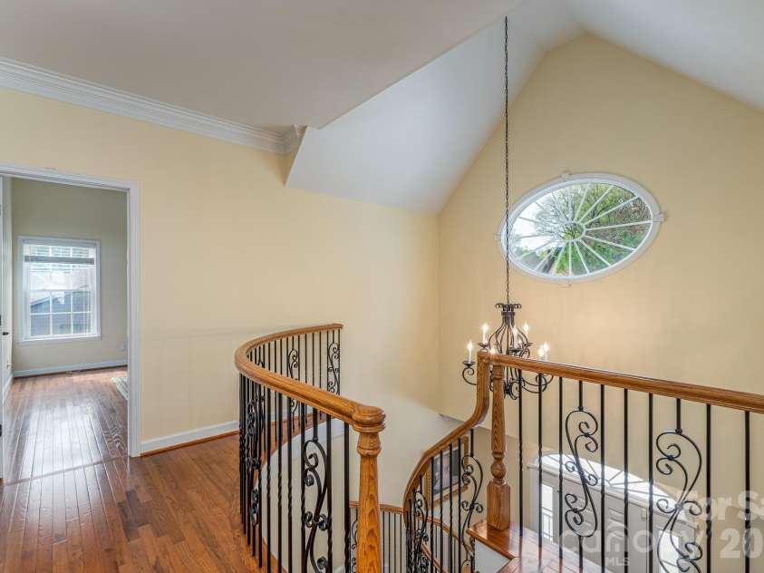 2172 Raven Drive, Rock Hill, SC 29732.  MLS# CAR4364182, YatesRealty ID 8554. Upper Level Landing