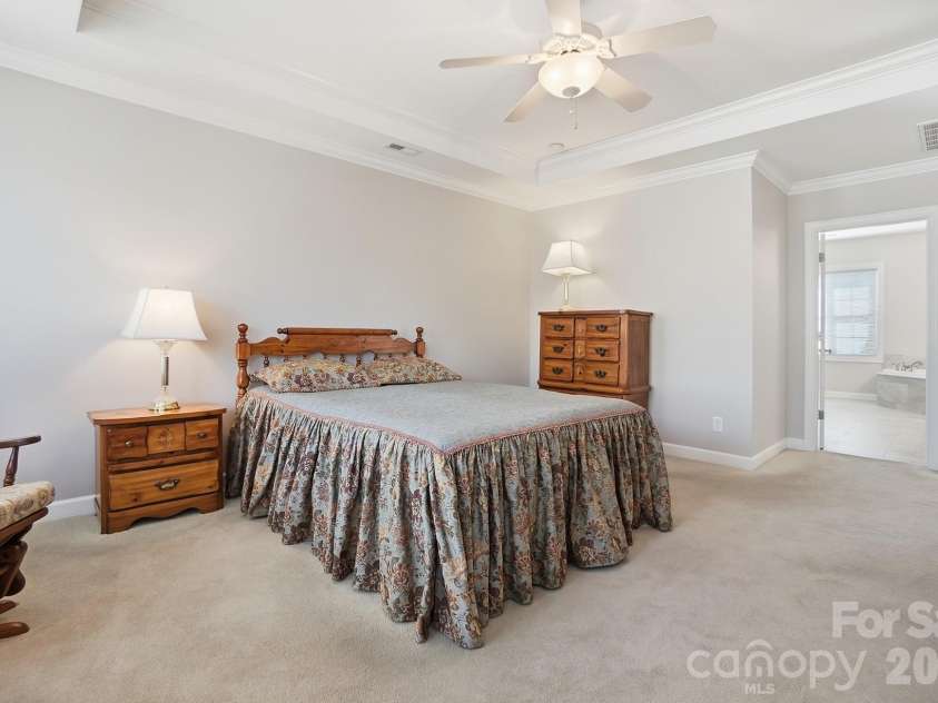 603 Deercross Lane, Waxhaw, NC 28173.  MLS# CAR4364148, YatesRealty ID 8555. 