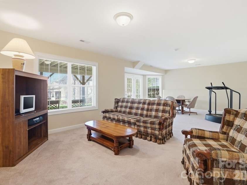 603 Deercross Lane, Waxhaw, NC 28173.  MLS# CAR4364148, YatesRealty ID 8555. 