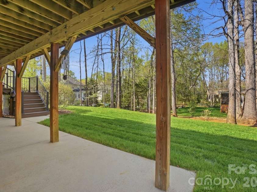 603 Deercross Lane, Waxhaw, NC 28173.  MLS# CAR4364148, YatesRealty ID 8555. 