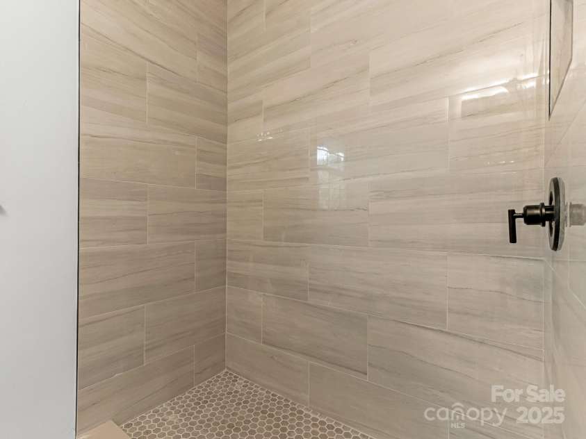 1405 Rinehart Court, Charlotte, NC 28270.  MLS# CAR4293589, YatesRealty ID 8556. 
