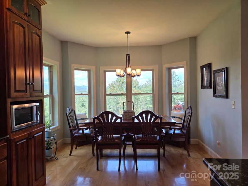 5346 Oak Crest Lane, Lenoir, NC 28645.  MLS# CAR4270819, YatesRealty ID 8557. 