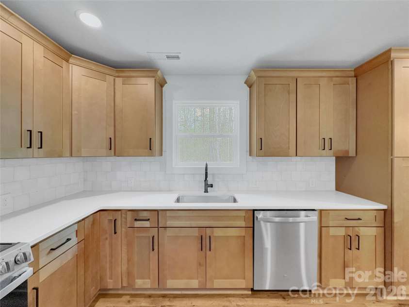 2504 Lazy Oak Drive, Lancaster, SC 29720.  MLS# CAR4357902, YatesRealty ID 8558. 