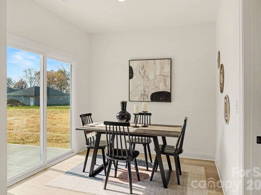 1712 Chapman Avenue, Kannapolis, NC 28081.  MLS# CAR4363599, YatesRealty ID 8559. 