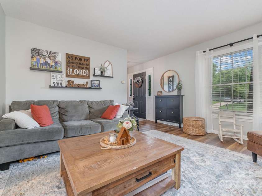 511 Plymouth Avenue, Salisbury, NC 28144.  MLS# CAR4241661, YatesRealty ID 8559. 