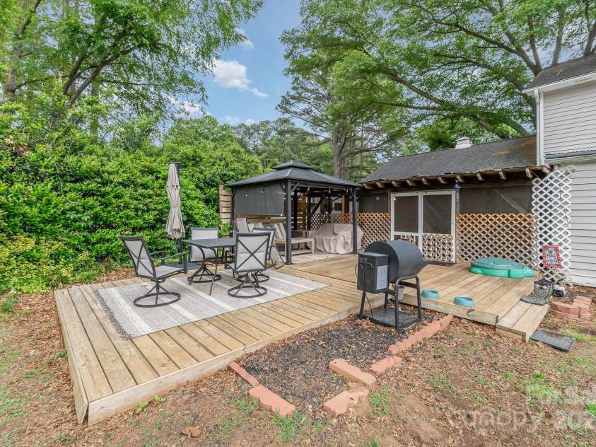 511 Plymouth Avenue, Salisbury, NC 28144.  MLS# CAR4241661, YatesRealty ID 8559. 