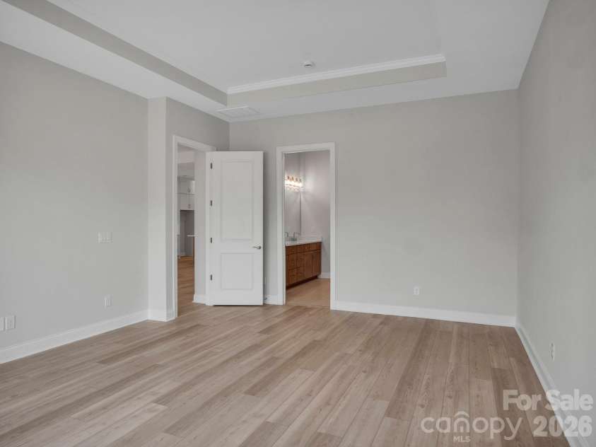 5031 Belle Mont Farm Avenue, Monroe, NC 28110.  MLS# CAR4283106, YatesRealty ID 856. Primary Suite