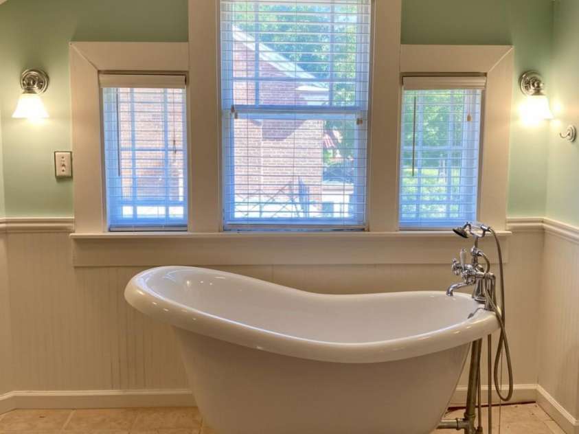1051 Pee Dee Avenue, Albemarle, NC 28001.  MLS# CAR4328928, YatesRealty ID 8560. Luxurious slipper tub for the ultimate soaking experience.