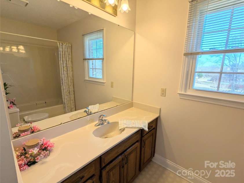 2304 Fox Hunt Drive, Monroe, NC 28110.  MLS# CAR4195112, YatesRealty ID 8560. 