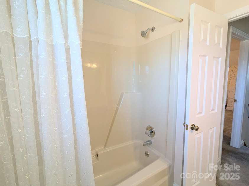 2304 Fox Hunt Drive, Monroe, NC 28110.  MLS# CAR4195112, YatesRealty ID 8560. 