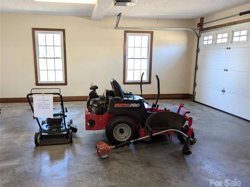 2304 Fox Hunt Drive, Monroe, NC 28110.  MLS# CAR4195112, YatesRealty ID 8560. 