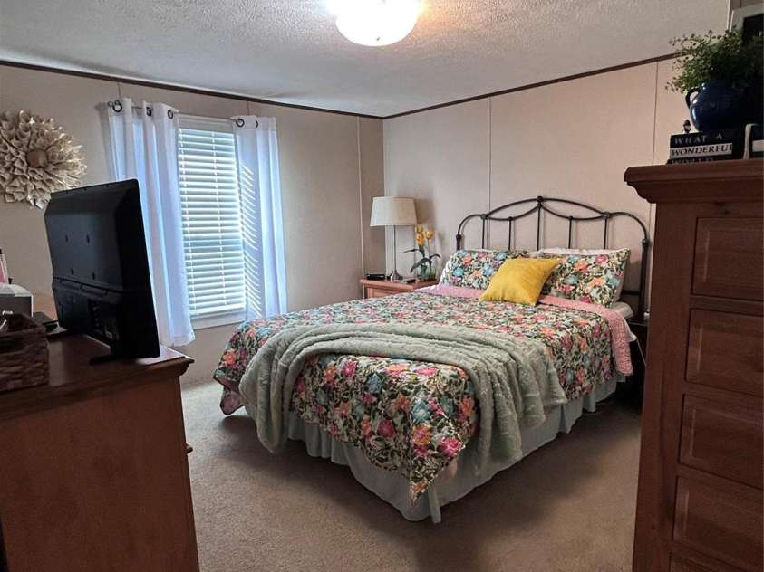 135 Phillips Road, Spruce Pine, NC 28777.  MLS# CAR4352342, YatesRealty ID 8561. 