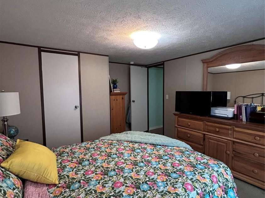 135 Phillips Road, Spruce Pine, NC 28777.  MLS# CAR4352342, YatesRealty ID 8561. 