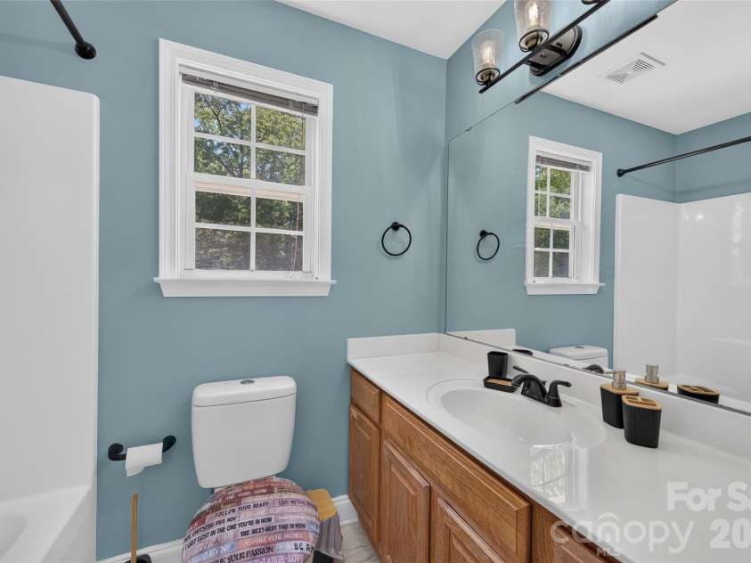 420 Fawnbrook Lane, Gastonia, NC 28052.  MLS# CAR4402931, YatesRealty ID 8562. 