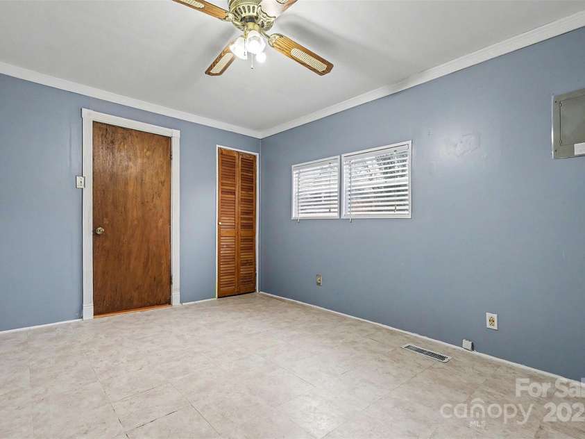 119 Moore Drive, Gastonia, NC 28056.  MLS# CAR4332115, YatesRealty ID 8565. Bedroom (3)