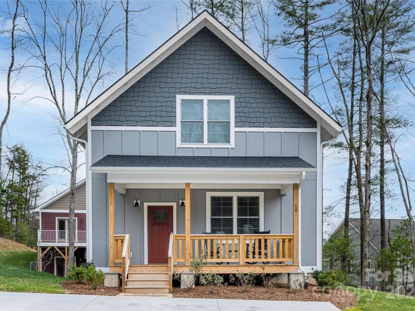 58 Westside Village Road, Fairview, NC 28730.  MLS# CAR4133588, YatesRealty ID 8565. 