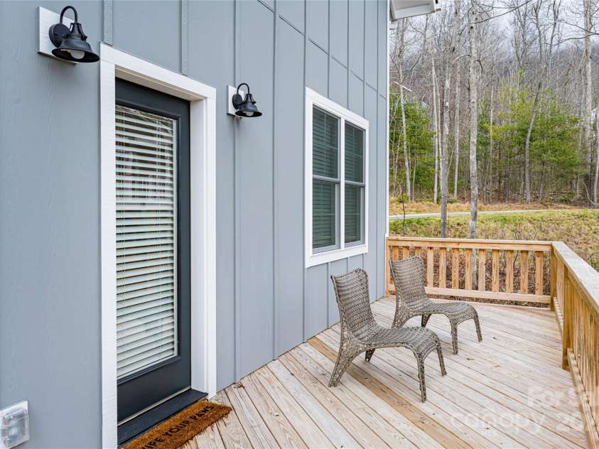 58 Westside Village Road, Fairview, NC 28730.  MLS# CAR4133588, YatesRealty ID 8565. 