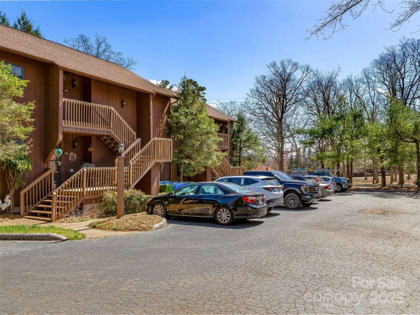 146 Cedar Forest Trail, Asheville, NC 28803.  MLS# CAR4241292, YatesRealty ID 8566. 