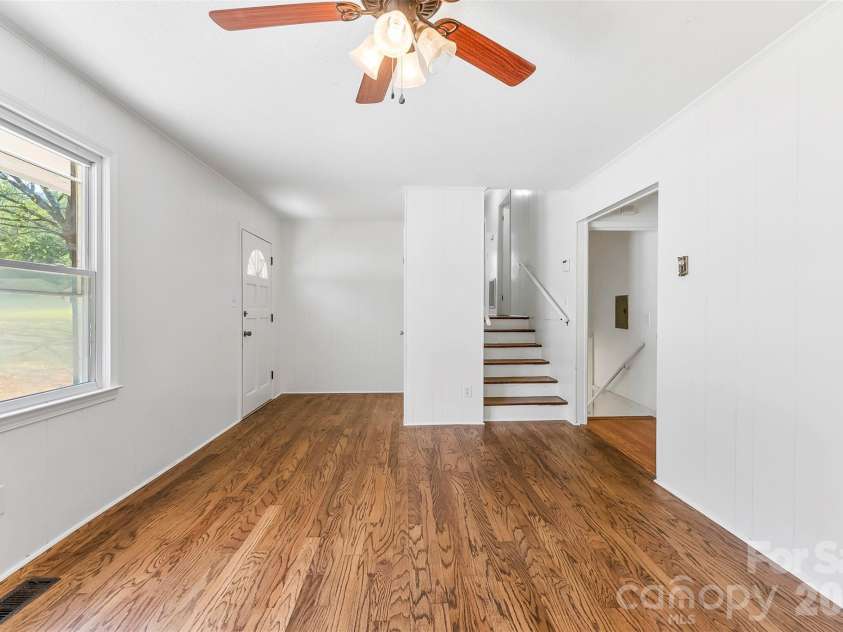 503 8th Street, Bessemer City, NC 28016.  MLS# CAR4354472, YatesRealty ID 8567. 