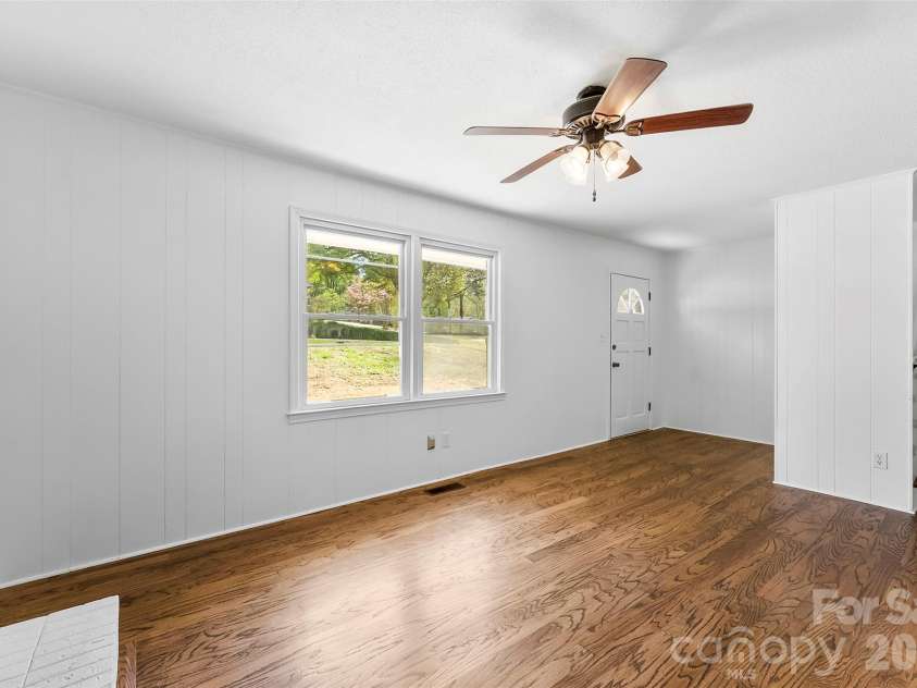 503 8th Street, Bessemer City, NC 28016.  MLS# CAR4354472, YatesRealty ID 8567. 