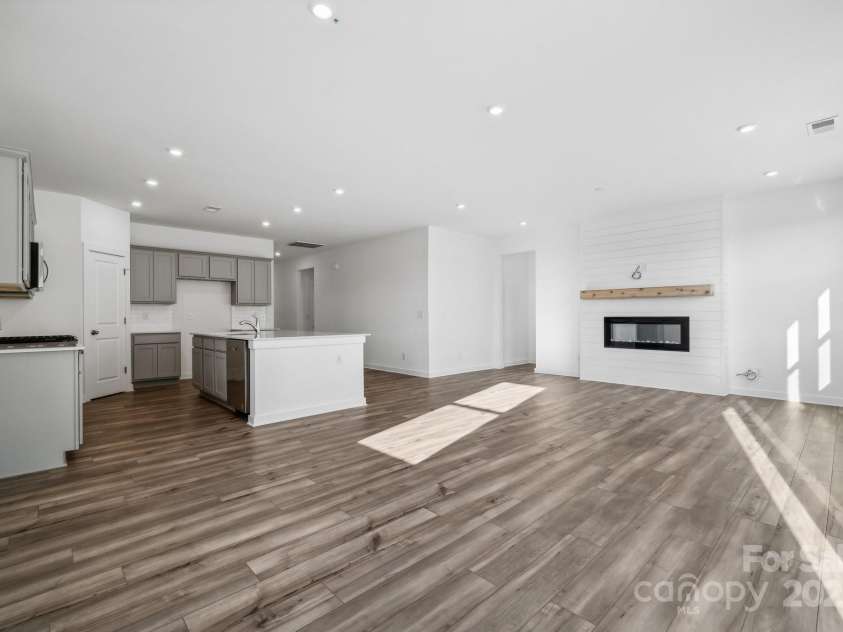 2223 Carpenter Farms Drive, Lincolnton, NC 28092.  MLS# CAR4183293, YatesRealty ID 8568. 