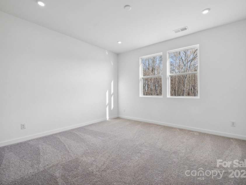 2223 Carpenter Farms Drive, Lincolnton, NC 28092.  MLS# CAR4183293, YatesRealty ID 8568. 