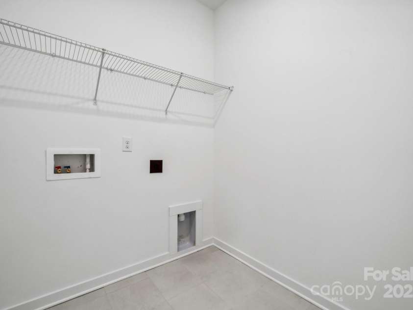 2223 Carpenter Farms Drive, Lincolnton, NC 28092.  MLS# CAR4183293, YatesRealty ID 8568. 