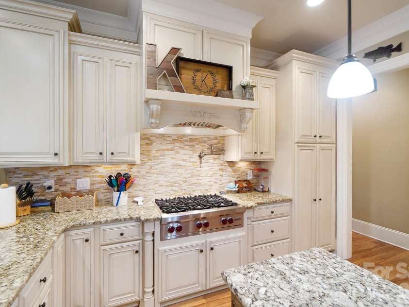 5283 Johnsons Barn Road, York, SC 29745.  MLS# CAR4353954, YatesRealty ID 8568. 
