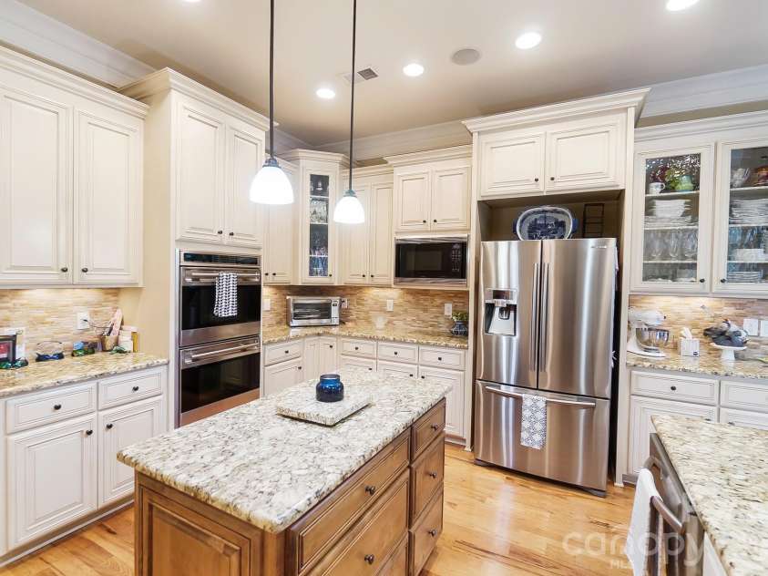 5283 Johnsons Barn Road, York, SC 29745.  MLS# CAR4353954, YatesRealty ID 8568. 