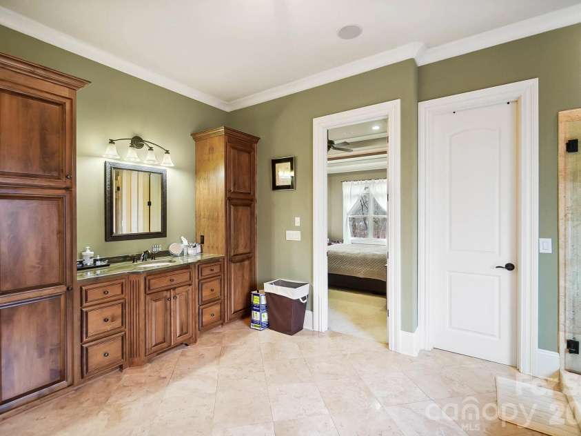 5283 Johnsons Barn Road, York, SC 29745.  MLS# CAR4353954, YatesRealty ID 8568. 