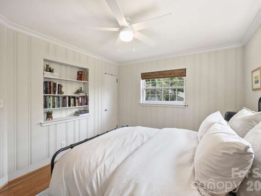 3608 Ellen Avenue, Charlotte, NC 28205.  MLS# CAR4361918, YatesRealty ID 8569. Secondary Bedroom
