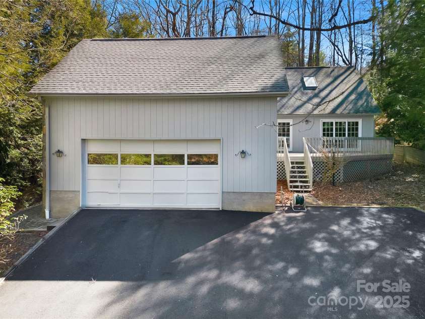 3814 Connestee Trail, Brevard, NC 28712.  MLS# CAR4233620, YatesRealty ID 8569. 