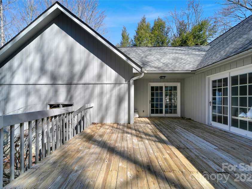 3814 Connestee Trail, Brevard, NC 28712.  MLS# CAR4233620, YatesRealty ID 8569. 