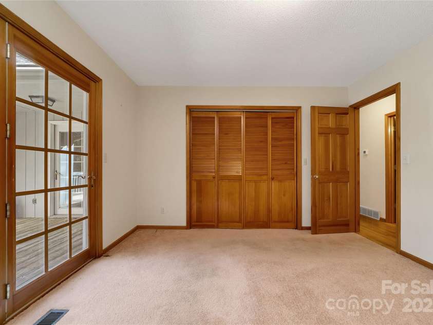 3814 Connestee Trail, Brevard, NC 28712.  MLS# CAR4233620, YatesRealty ID 8569. 