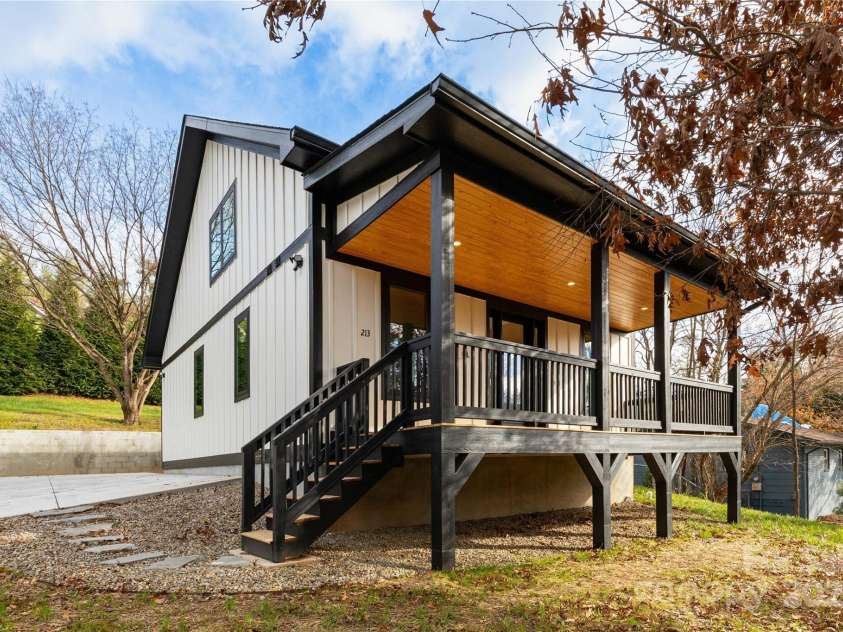 213 New Stock Road, Asheville, NC 28804.  MLS# CAR4202759, YatesRealty ID 8570. Front of Home