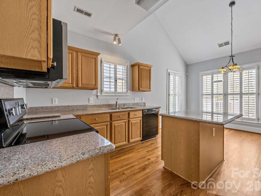 824 Garbow Court, Charlotte, NC 28270.  MLS# CAR4362223, YatesRealty ID 8571. 