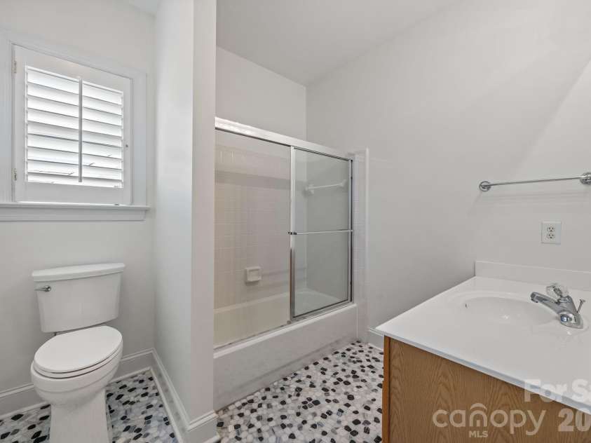 824 Garbow Court, Charlotte, NC 28270.  MLS# CAR4362223, YatesRealty ID 8571. 