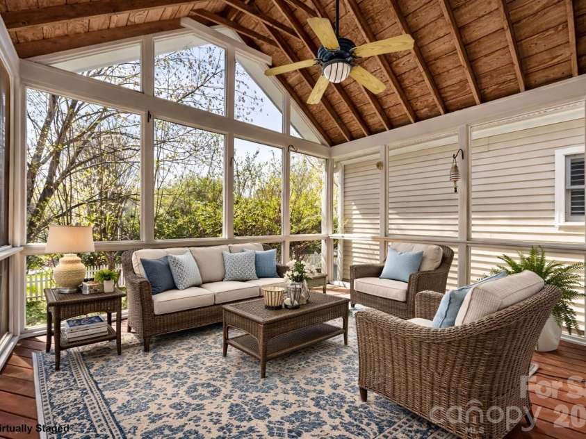 824 Garbow Court, Charlotte, NC 28270.  MLS# CAR4362223, YatesRealty ID 8571. 